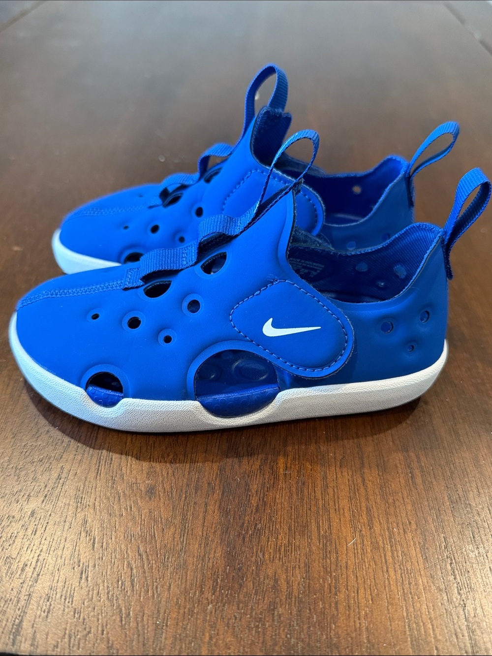 Nike Kids Royal Blue velcro sides Water Shoes with White Sole